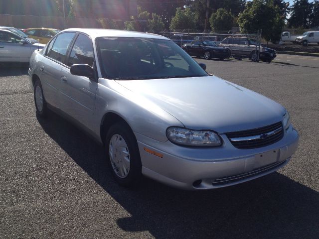 2001 Chevrolet Malibu Base
