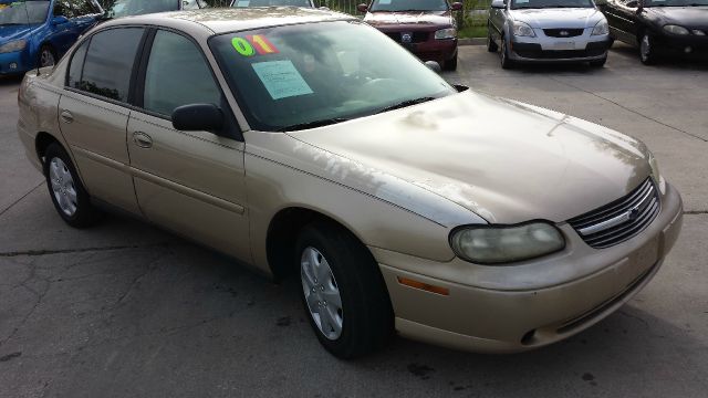 2001 Chevrolet Malibu Base