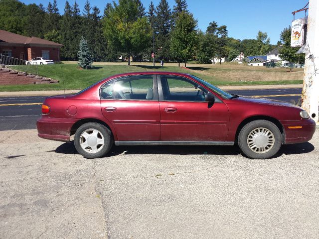 2002 Chevrolet Malibu Base