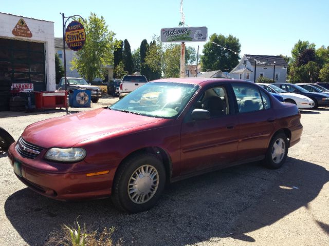 2002 Chevrolet Malibu Base