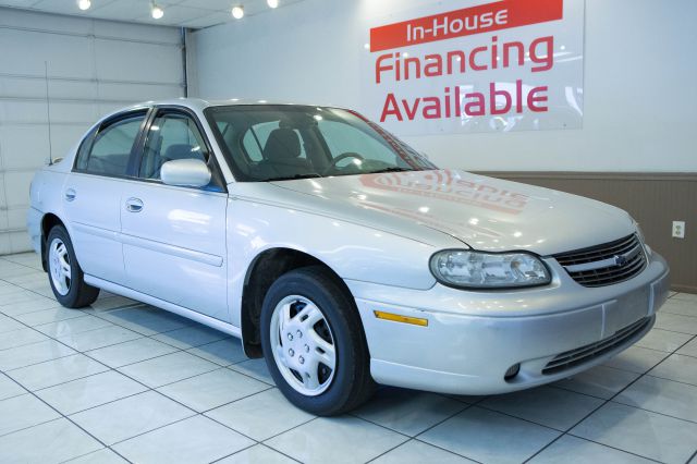 2002 Chevrolet Malibu Blk Ext With Silver Trin