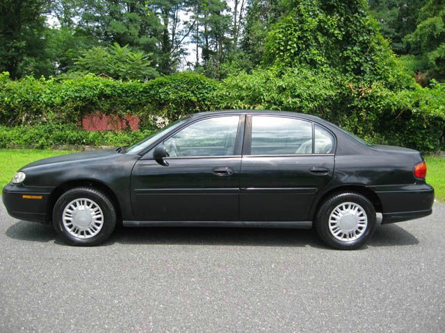 2002 Chevrolet Malibu Base