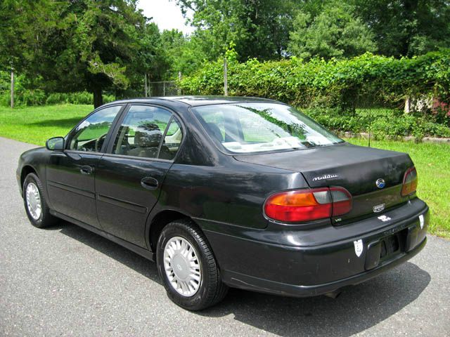 2002 Chevrolet Malibu Base