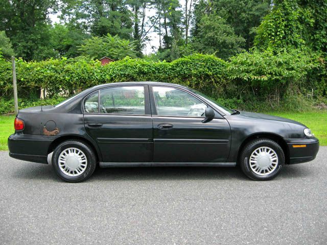 2002 Chevrolet Malibu Base