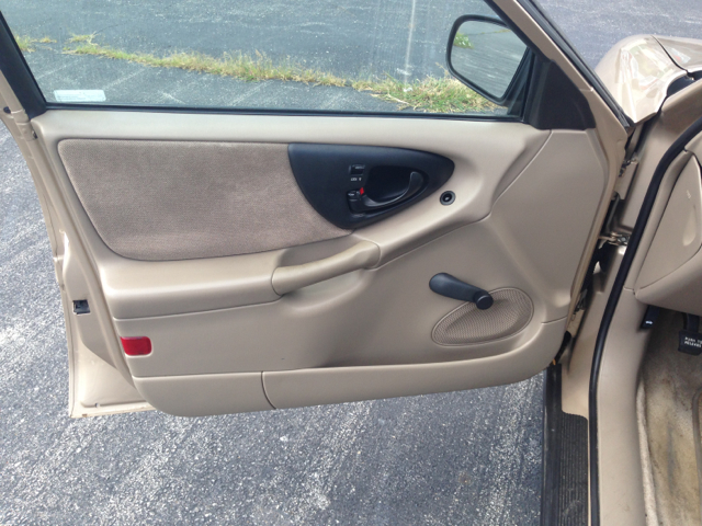 2002 Chevrolet Malibu Base