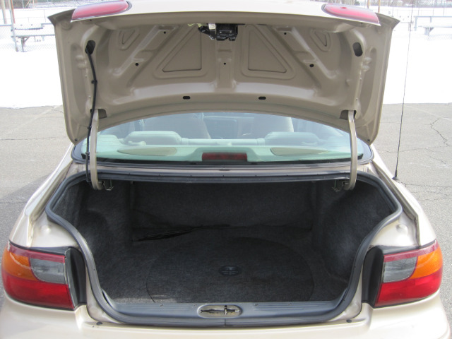 2002 Chevrolet Malibu Base