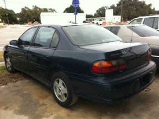 2002 Chevrolet Malibu Base