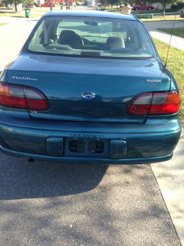 2002 Chevrolet Malibu Base