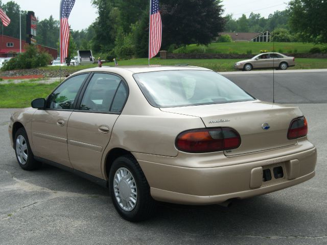 2002 Chevrolet Malibu Base