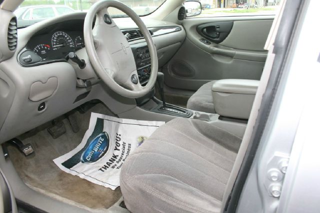 2003 Chevrolet Malibu Base