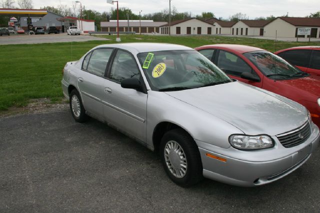2003 Chevrolet Malibu Base