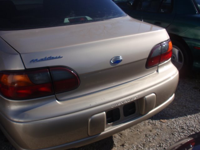 2003 Chevrolet Malibu Base