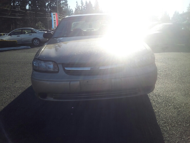 2003 Chevrolet Malibu Base