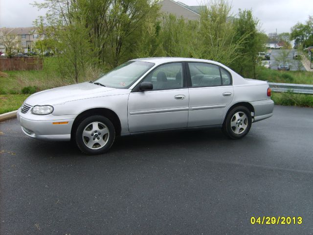 2003 Chevrolet Malibu Base