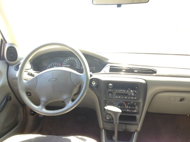 2003 Chevrolet Malibu Base