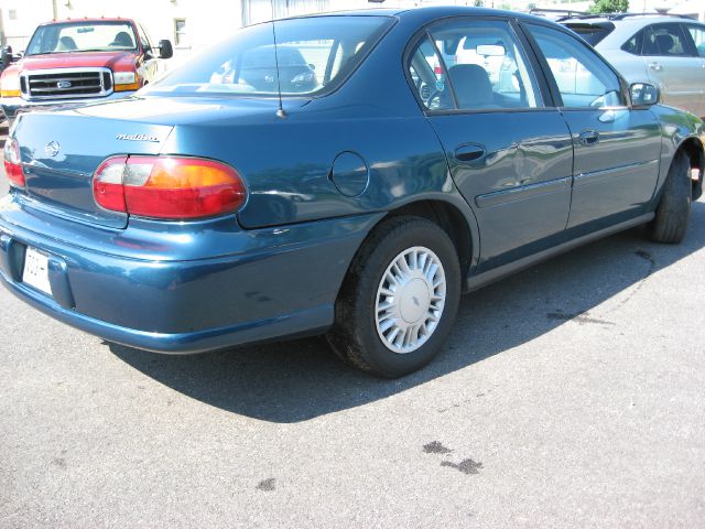2003 Chevrolet Malibu Base