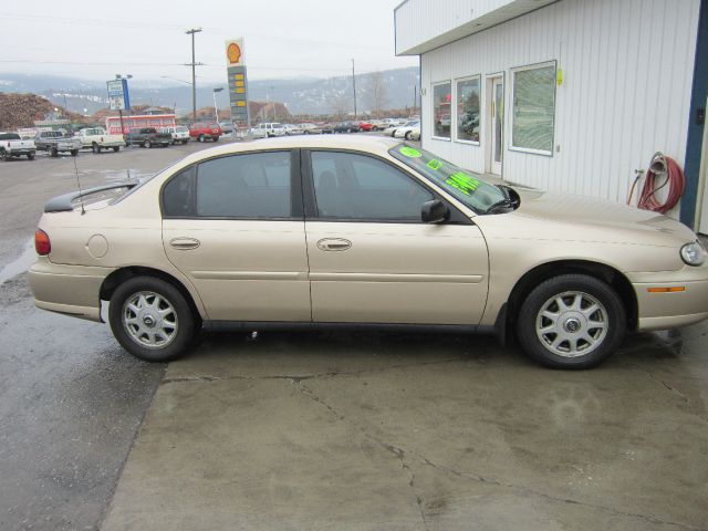 2003 Chevrolet Malibu Base
