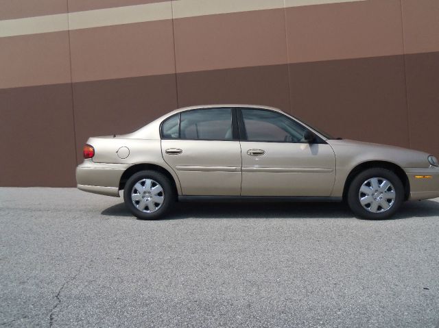 2003 Chevrolet Malibu Base