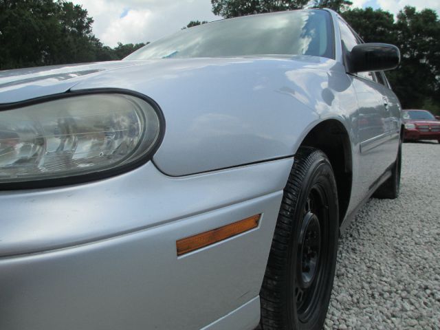 2003 Chevrolet Malibu Base