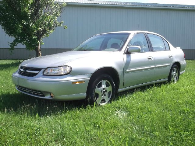 2003 Chevrolet Malibu Blk Ext With Silver Trin