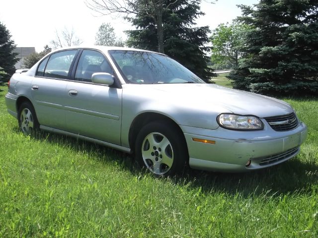 2003 Chevrolet Malibu Blk Ext With Silver Trin