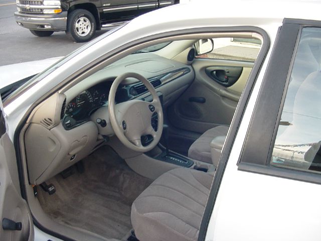 2003 Chevrolet Malibu Base