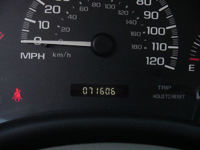 2003 Chevrolet Malibu Base