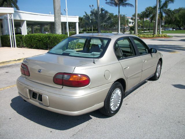 2003 Chevrolet Malibu Base