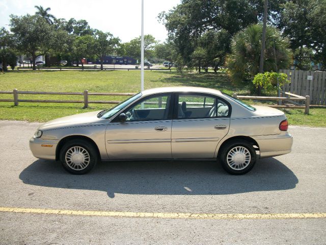 2003 Chevrolet Malibu Base
