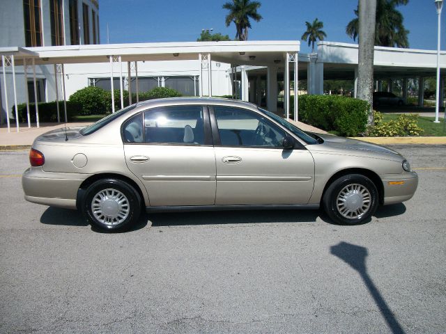 2003 Chevrolet Malibu Base