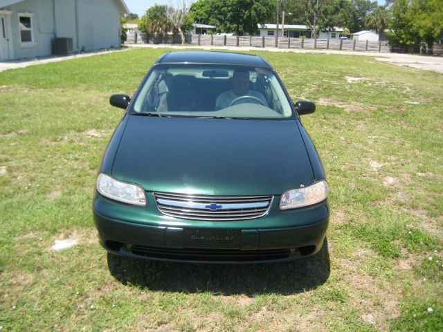 2003 Chevrolet Malibu Base