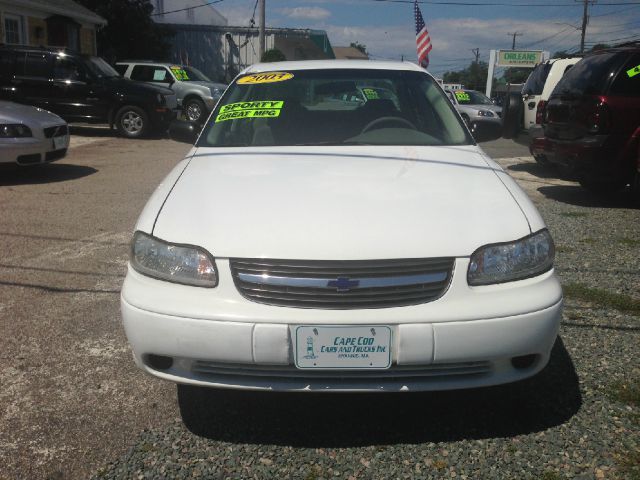 2003 Chevrolet Malibu Base