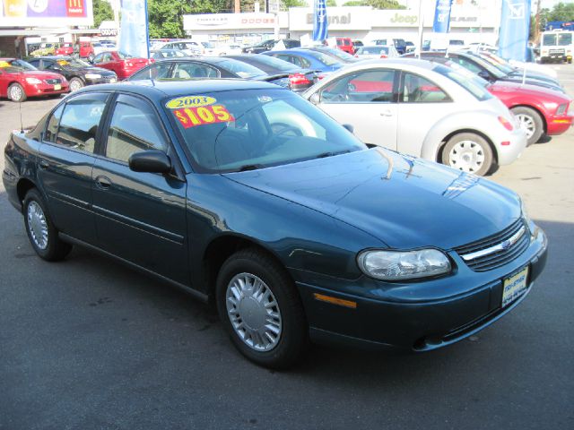 2003 Chevrolet Malibu Base