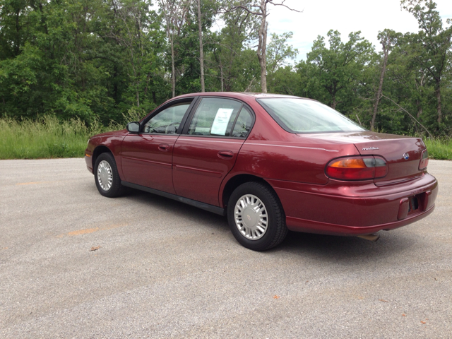 2003 Chevrolet Malibu Base