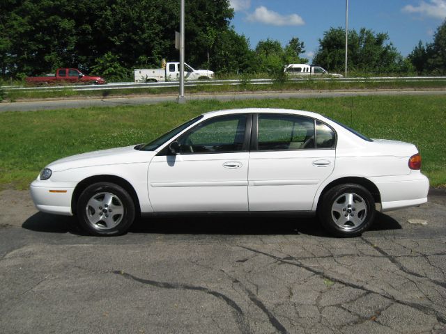 2003 Chevrolet Malibu Base