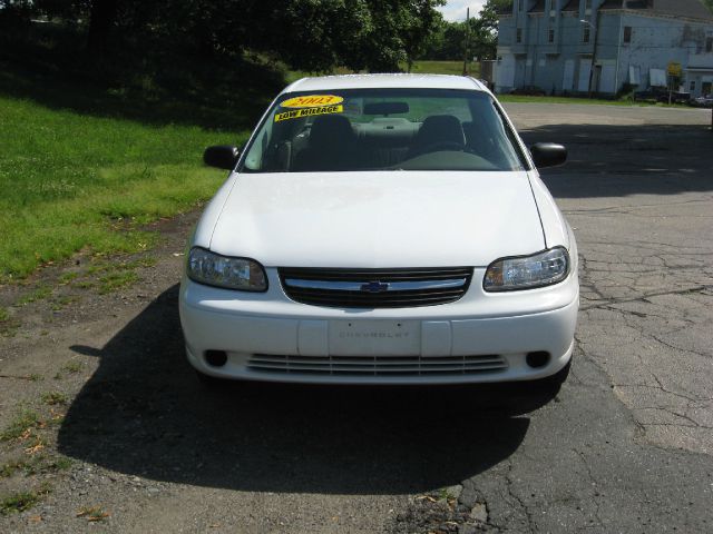 2003 Chevrolet Malibu Base