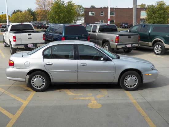 2003 Chevrolet Malibu Base