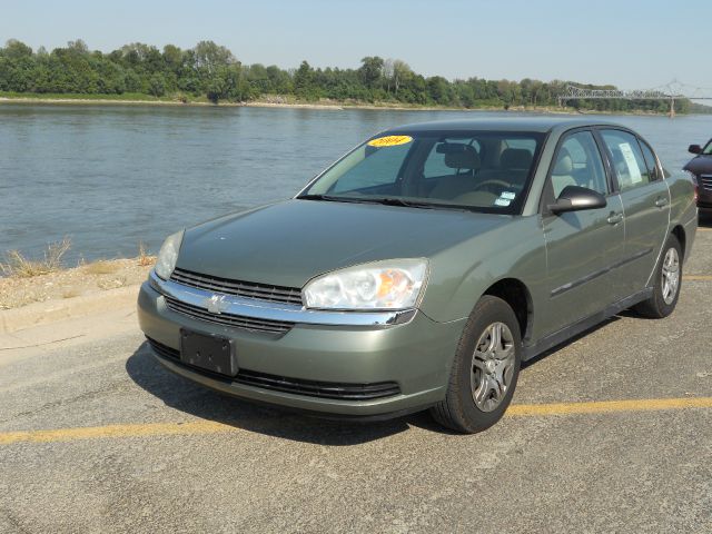 2004 Chevrolet Malibu Base