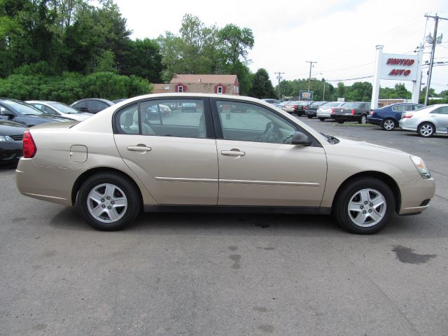2004 Chevrolet Malibu Blk Ext With Silver Trin