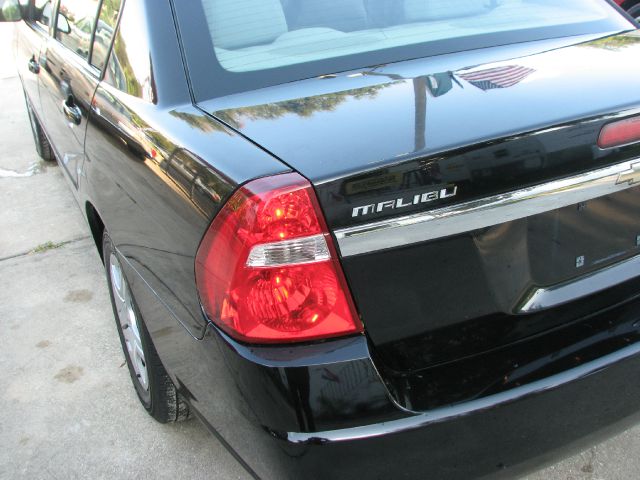2005 Chevrolet Malibu Base