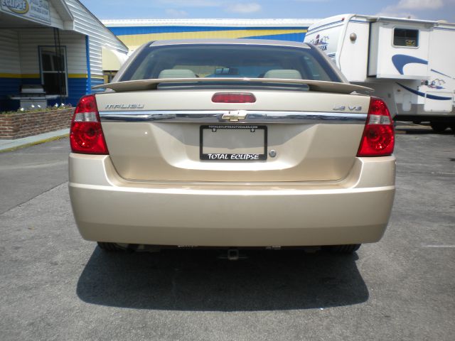 2005 Chevrolet Malibu Blk Ext With Silver Trin