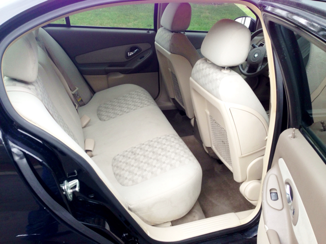 2005 Chevrolet Malibu Base