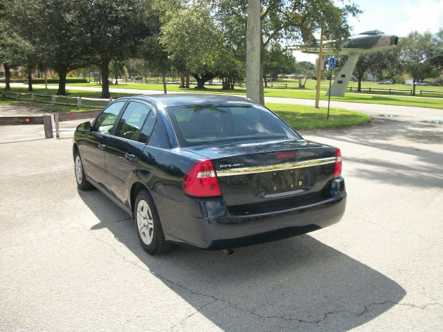 2005 Chevrolet Malibu Base
