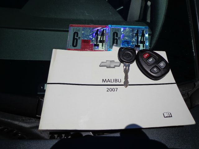 2007 Chevrolet Malibu C300 Sedan