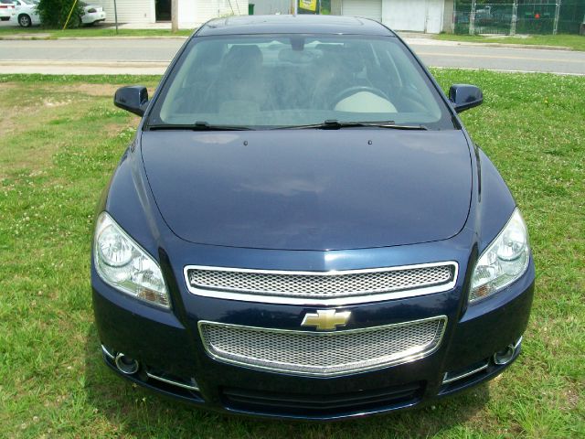 2008 Chevrolet Malibu XLT SC 4X4 SWB