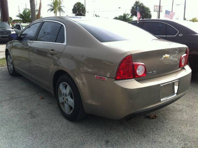2008 Chevrolet Malibu Blk Ext With Silver Trin