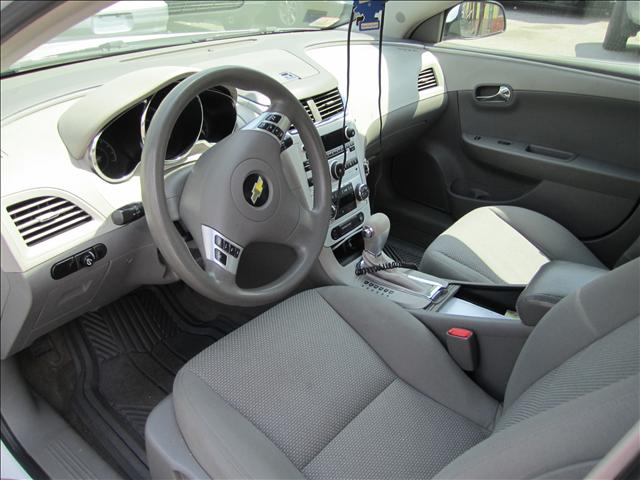 2009 Chevrolet Malibu Unknown