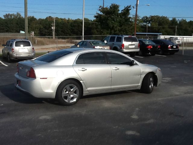 2009 Chevrolet Malibu 4dr Sdn I4 CVT 2.5 Sedan
