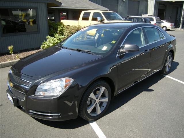 2009 Chevrolet Malibu 4dr AWD SUV