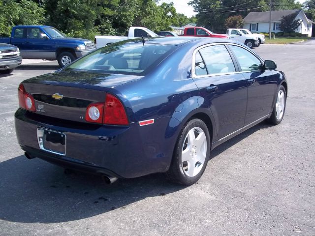 2009 Chevrolet Malibu 4dr Sdn I4 CVT 2.5 Sedan